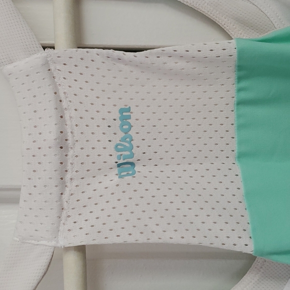 Women’s Wilson Athletic Tank L - Picture 6 of 7